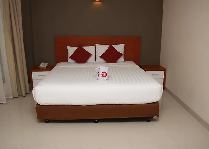 سفارنا فندق 3*